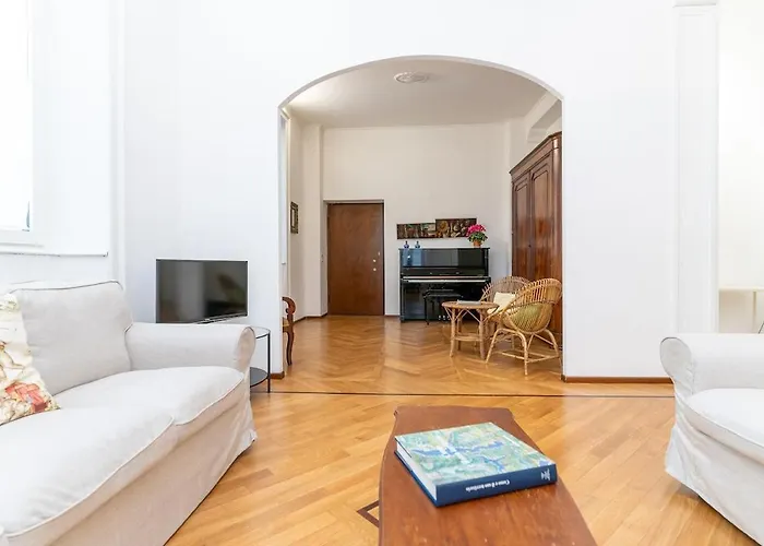 Apartman Downtown With Terrace And Garage