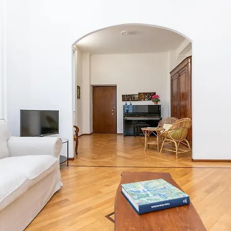 Apartament Downtown With Terrace And Garage
